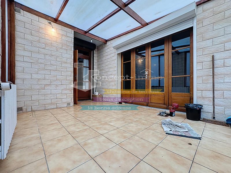 Maison - 95 m² - 4 pièces