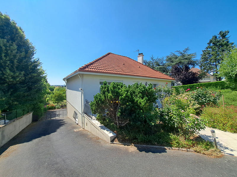 Maison - 117 m² - 6 pièces