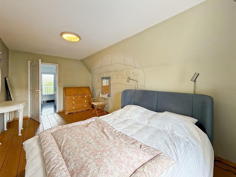 Maison - 174 m² - 8 pièces