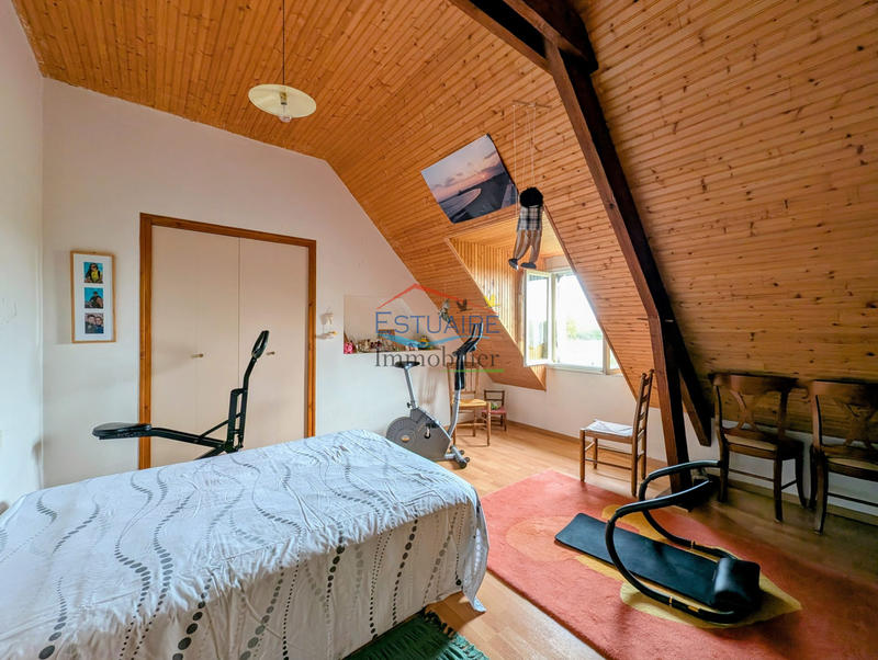 Maison - 162 m² - 6 pièces