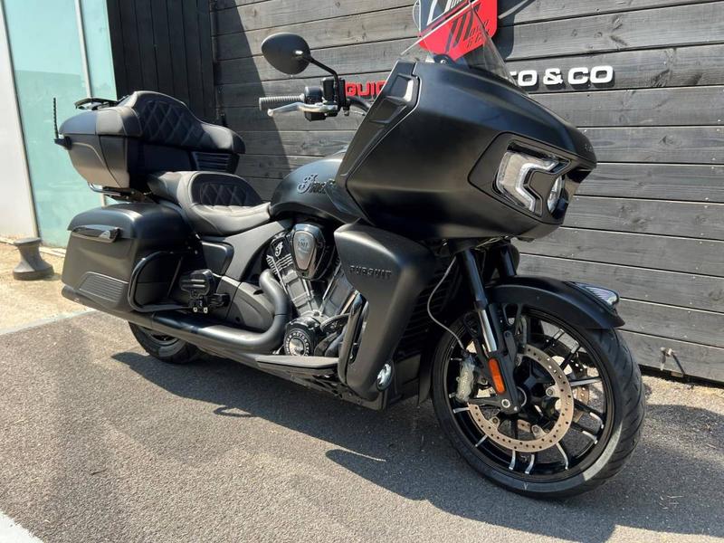 Indian Pursuit Dark Horse