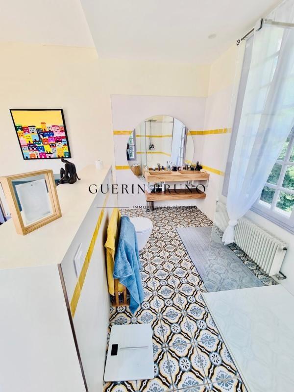 Villa - 280 m² - 9 pièces