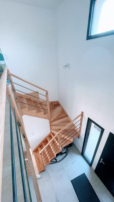 Maison - 168 m² - 7 pièces