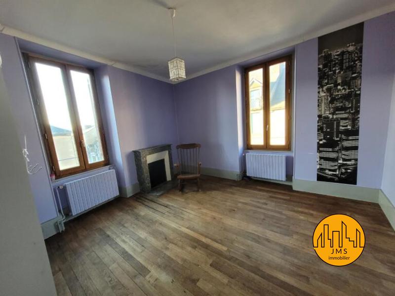 Immeuble - 195 m² - 6 pièces