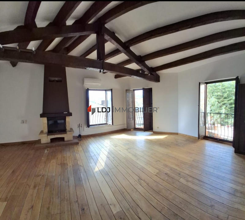 Appartement - 76 m² - 3 pièces