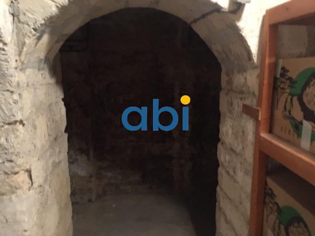 Appartement - 80 m² - 1 pièce