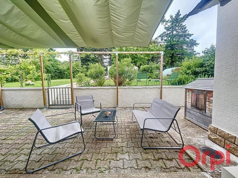 Maison - 146 m² - 5 pièces