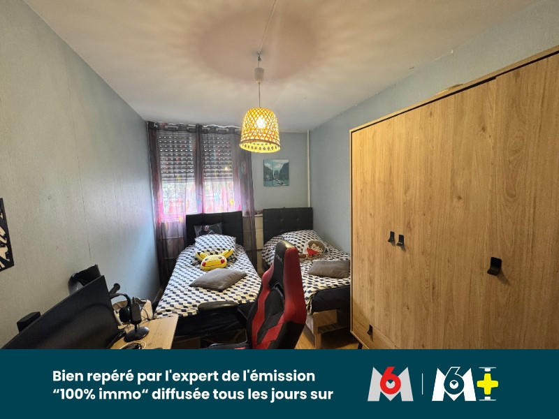 Appartement - 90 m² - 4 pièces