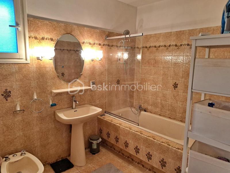 Maison - 114 m² - 6 pièces