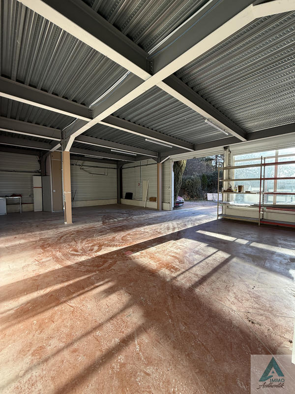 Local commercial - 84 m²