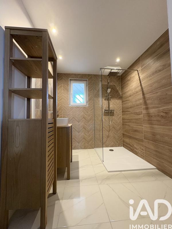 Appartement - 92 m² - 4 pièces