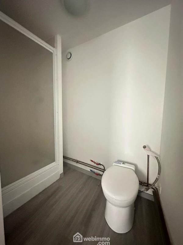 Immeuble - 167 m² - 9 pièces