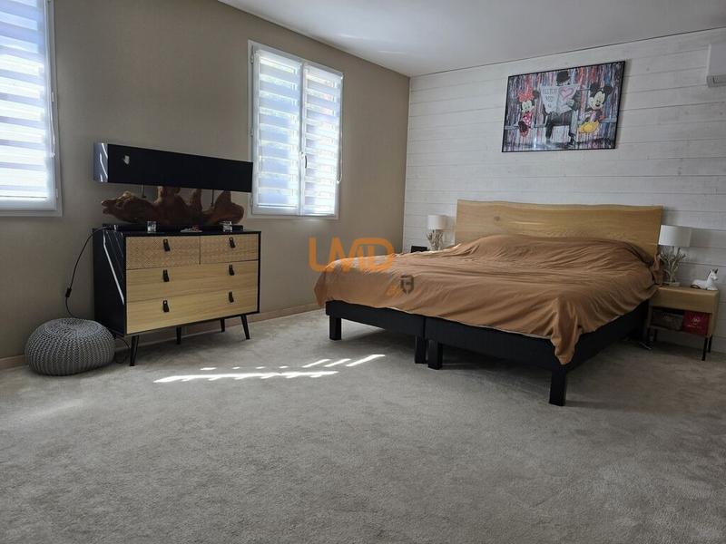 Maison - 106 m² - 5 pièces