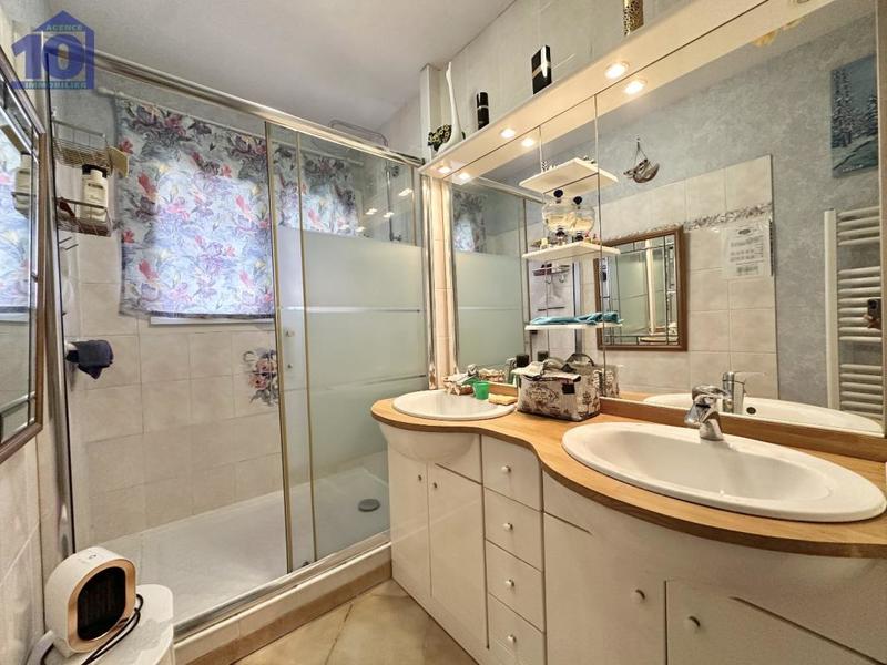 Villa - 110 m² - 4 pièces