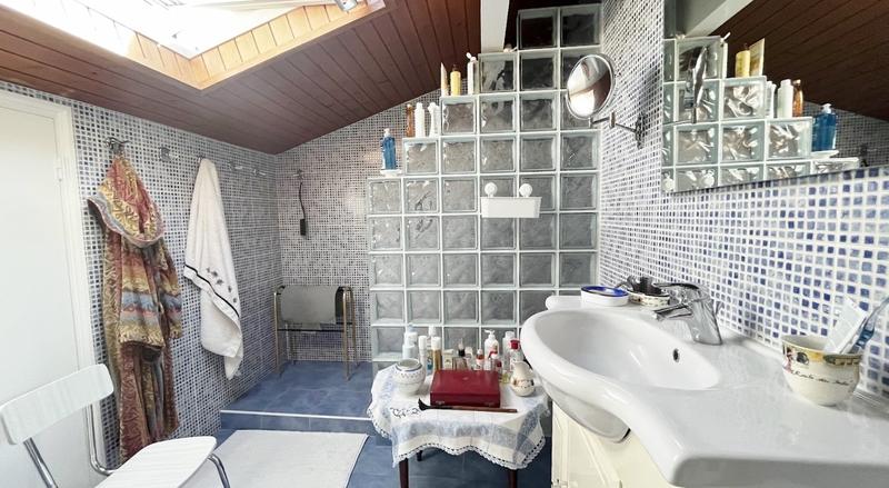 Maison - 192 m² - 6 pièces