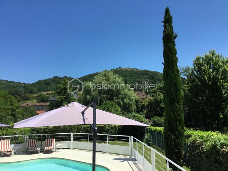 Maison en pierre - 147 m² - 4 pièces