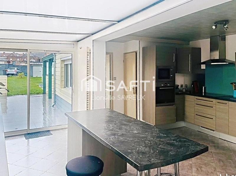 Maison - 139 m² - 7 pièces