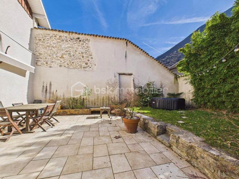 Maison de village - 148 m² - 5 pièces