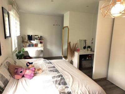 Maison - 166 m² - 6 pièces