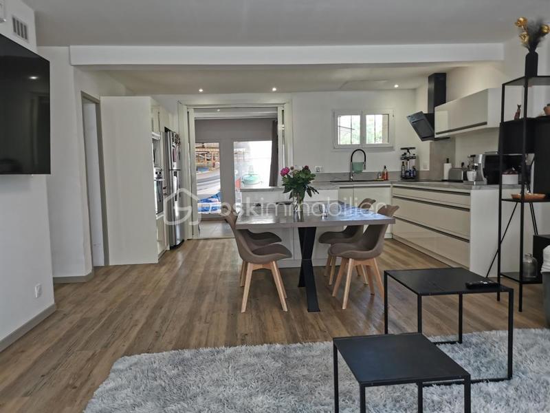 Maison de ville - 150 m² - 7 pièces