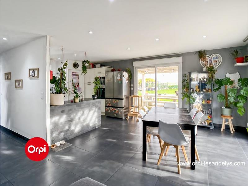 Maison - 90 m² - 6 pièces