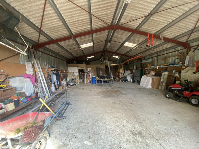 Maison - 280 m² - 8 pièces