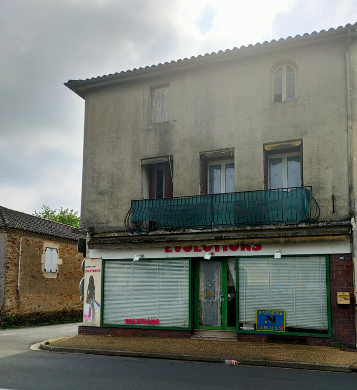 Maison - 190 m² - 8 pièces