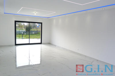 Maison - 173 m² - 7 pièces