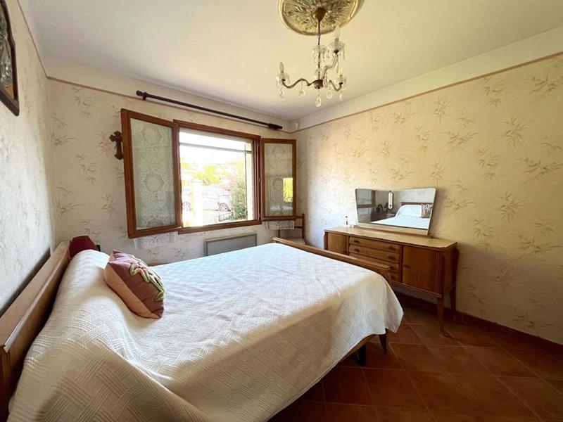 Villa - 90 m² - 4 pièces