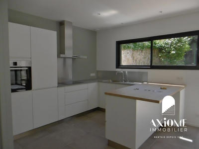 Maison contemporaine - 105 m² - 4 pièces