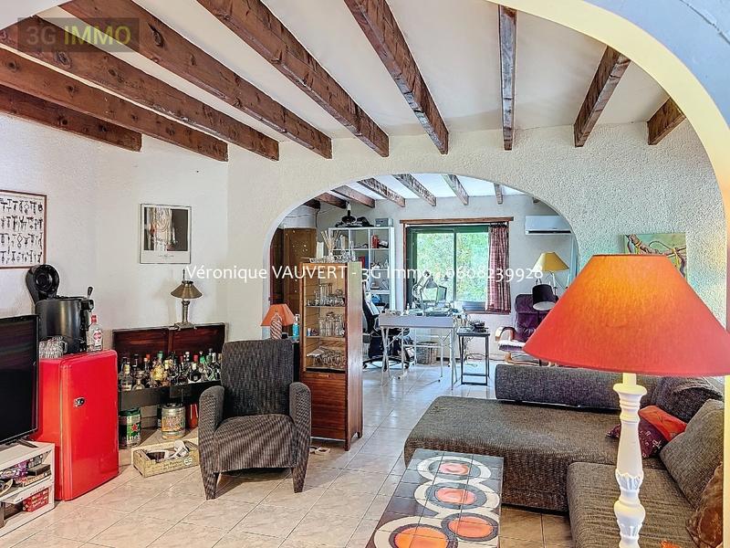 Villa - 170 m² - 8 pièces