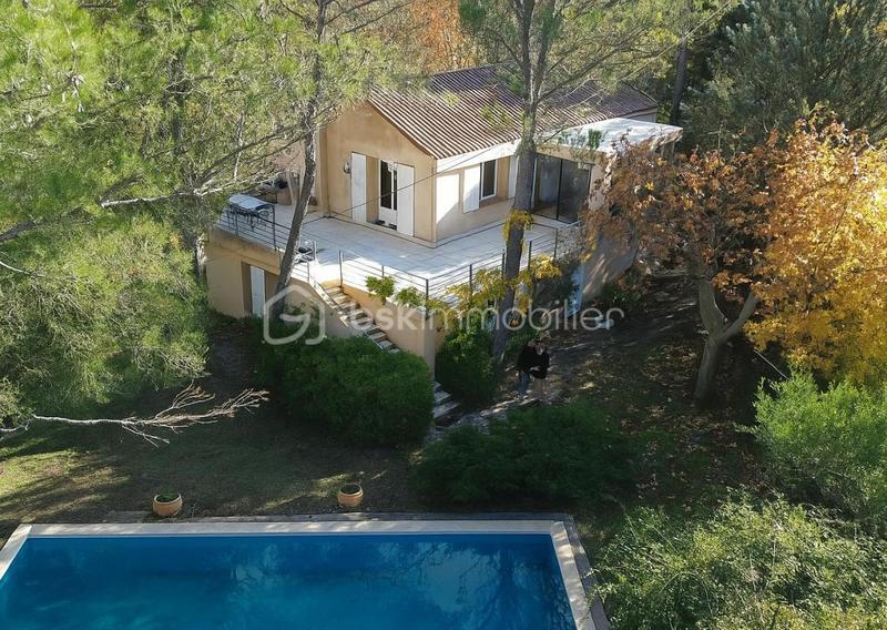 Maison - 168 m² - 6 pièces