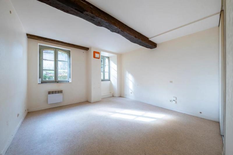 Maison - 333 m² - 15 pièces