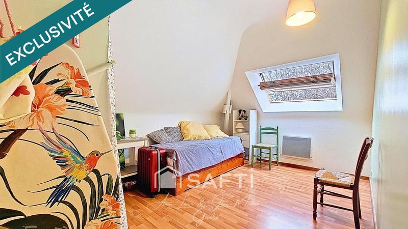 Maison - 144 m² - 7 pièces