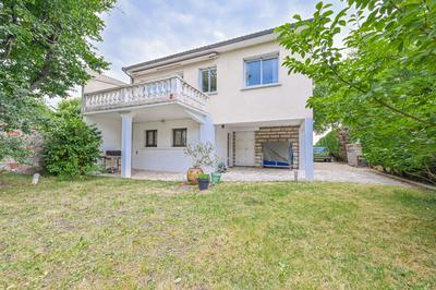 Maison contemporaine - 182 m² - 6 pièces