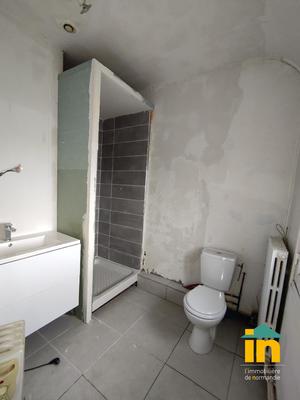 Maison - 94 m² - 4 pièces