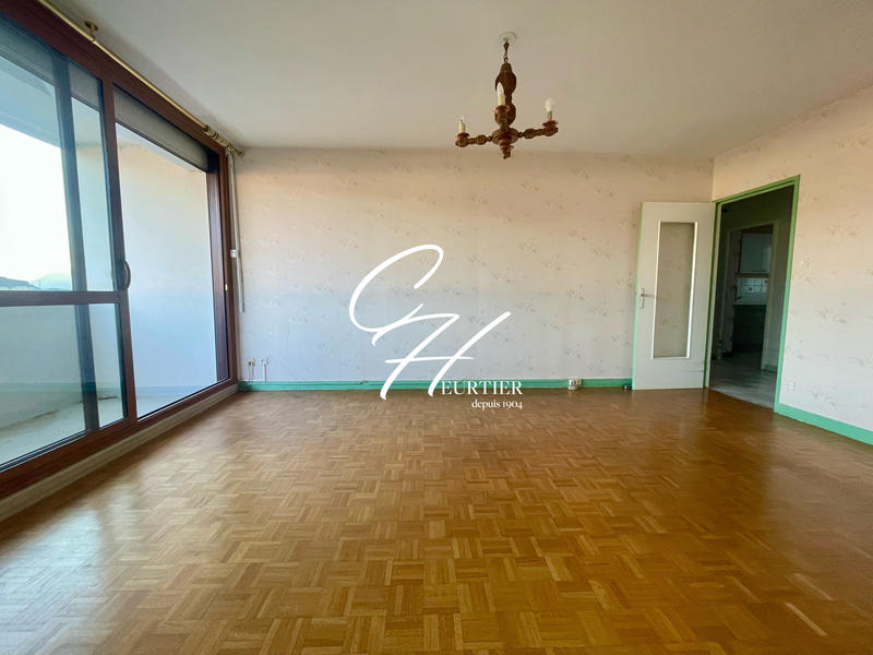 Appartement - 74 m² - 4 pièces