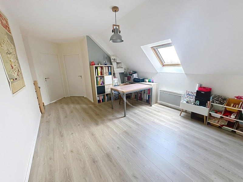 Maison - 125 m² - 5 pièces