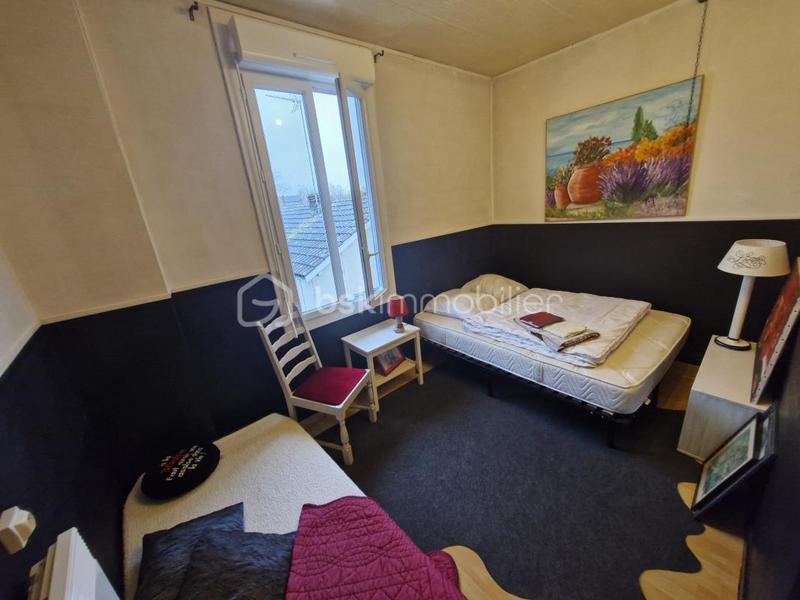 Maison traditionnelle - 170 m² - 6 pièces