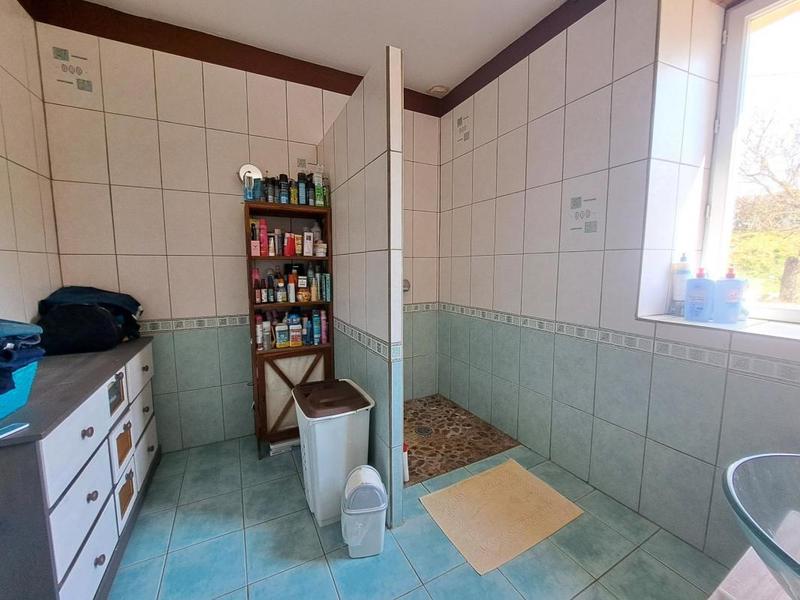 Maison - 170 m² - 6 pièces