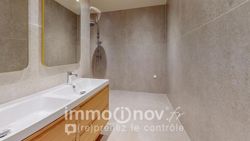 Maison d'architecte - 220 m² - 8 pièces