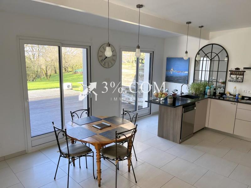 Maison - 194 m² - 6 pièces