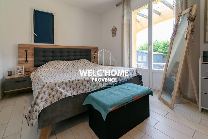 Maison traditionnelle - 96 m² - 5 pièces