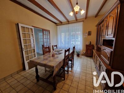 Maison - 149 m² - 9 pièces