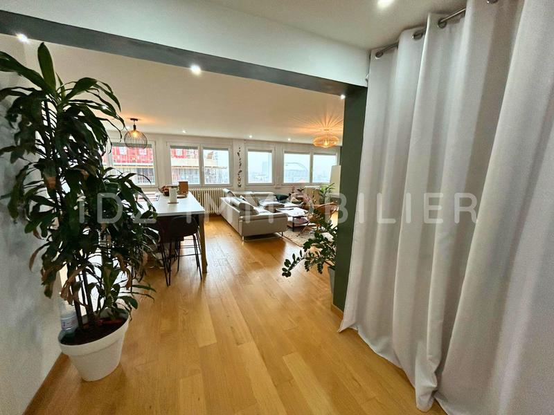 Appartement - 101 m² - 5 pièces