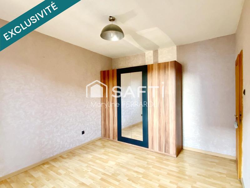 Maison - 177 m² - 8 pièces