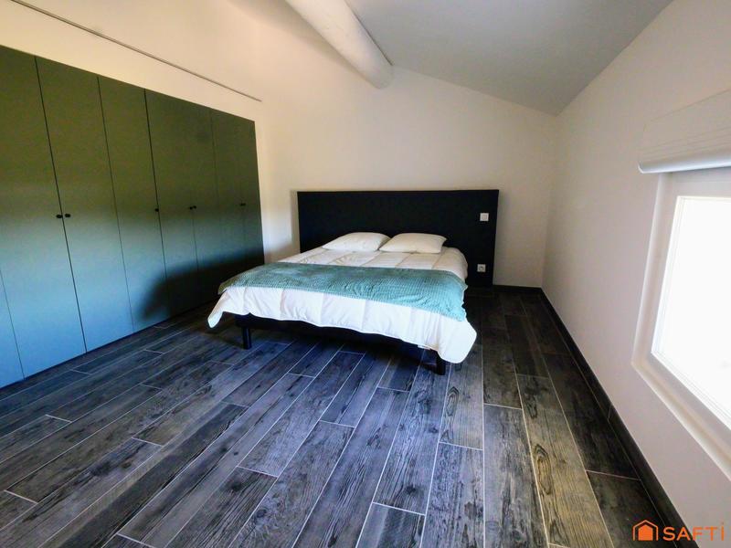 Maison - 627 m² - 21 pièces