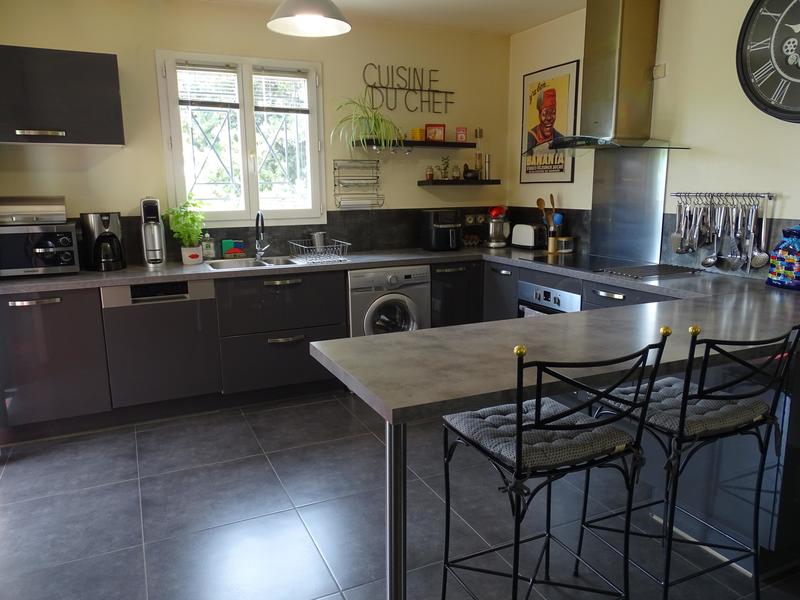 Maison - 91 m² - 5 pièces