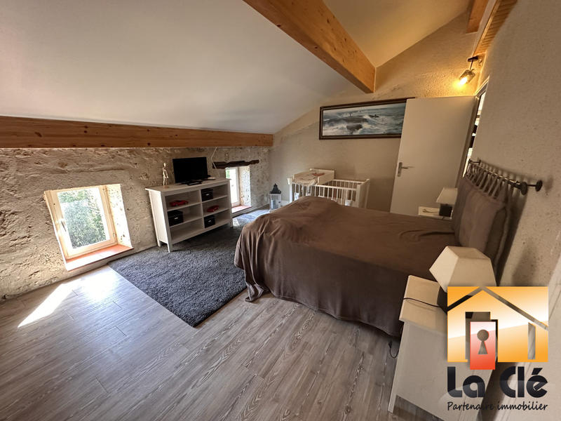 Maison ancienne - 286 m² - 8 pièces