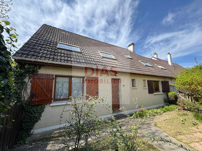 Maison - 155 m² - 1 pièce